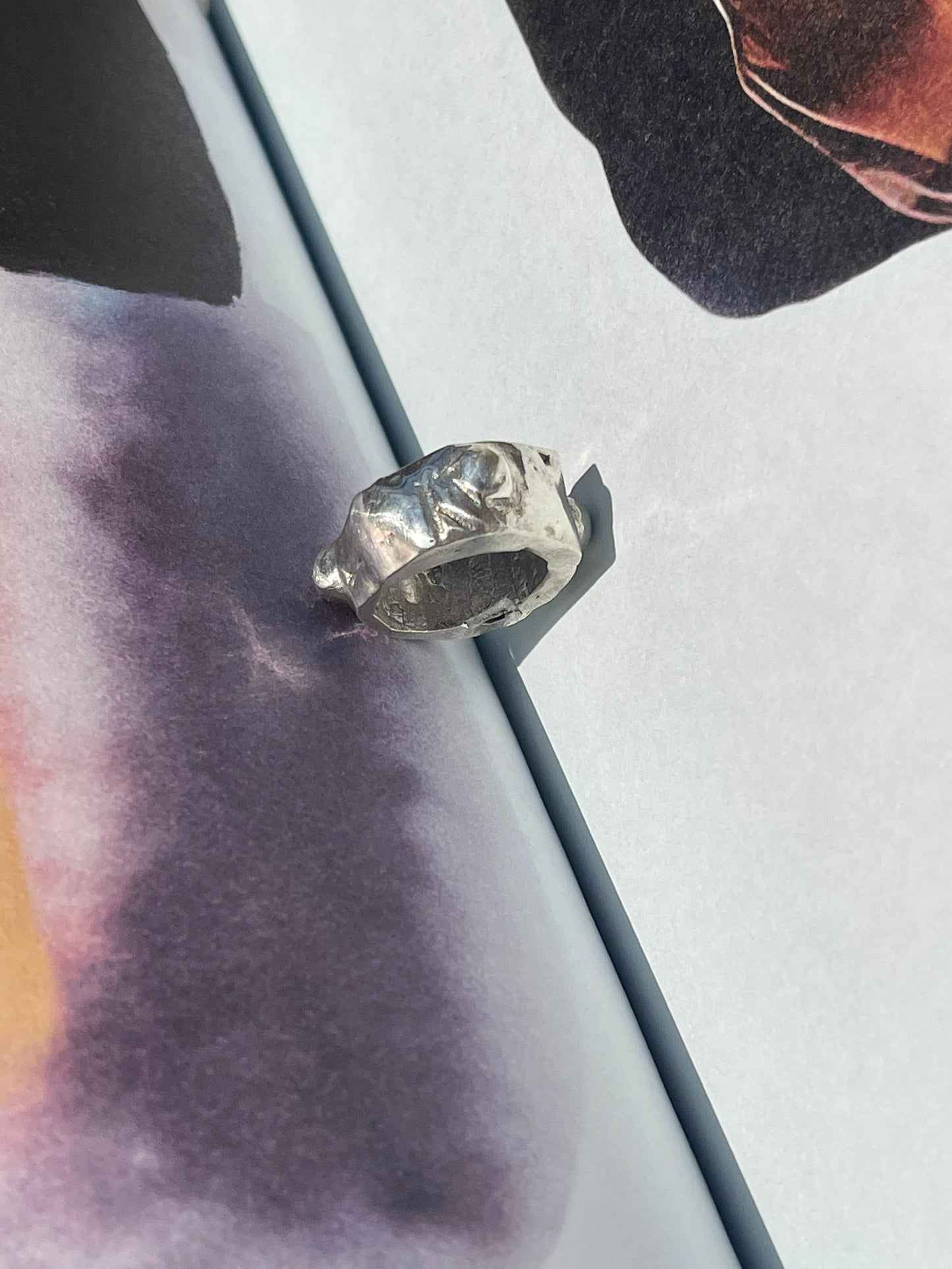 Avis Ring
